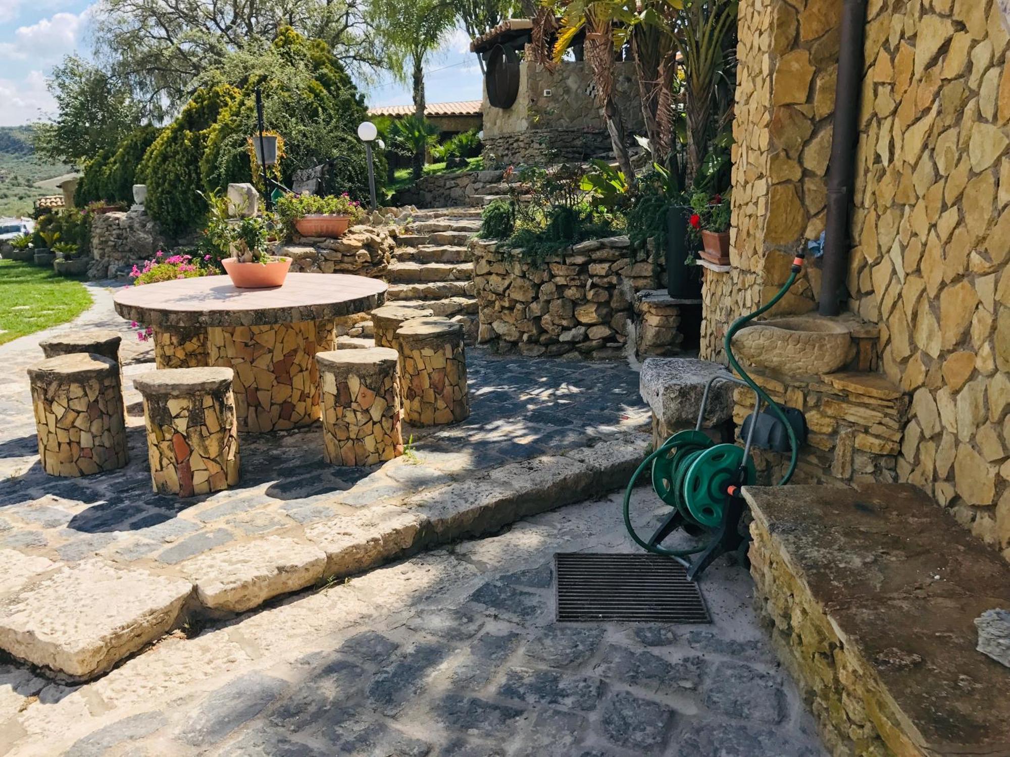 Tenuta Carabollace Sciacca Ruang foto